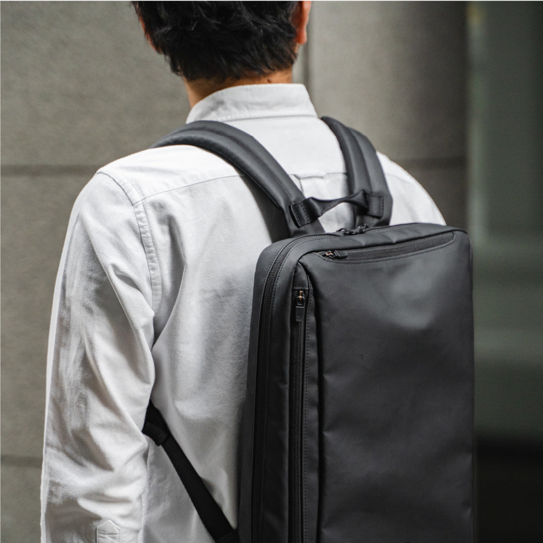 RAIZON slim backpack