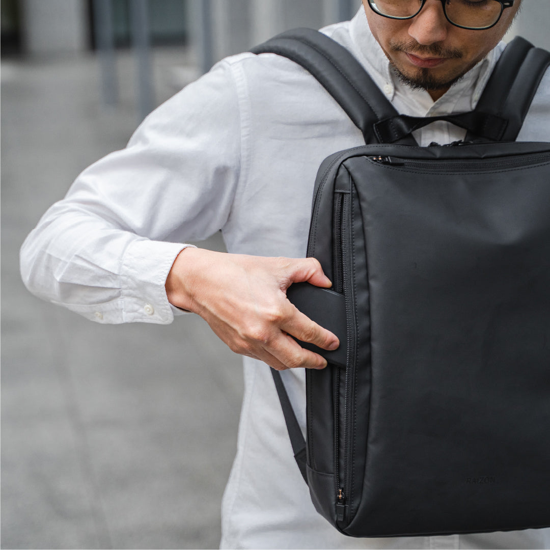 RAIZON slim backpack