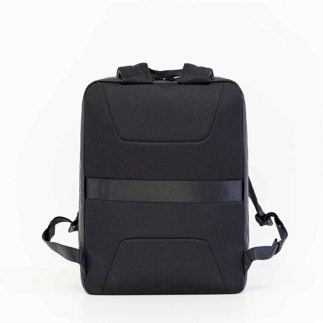 RAIZON slim backpack