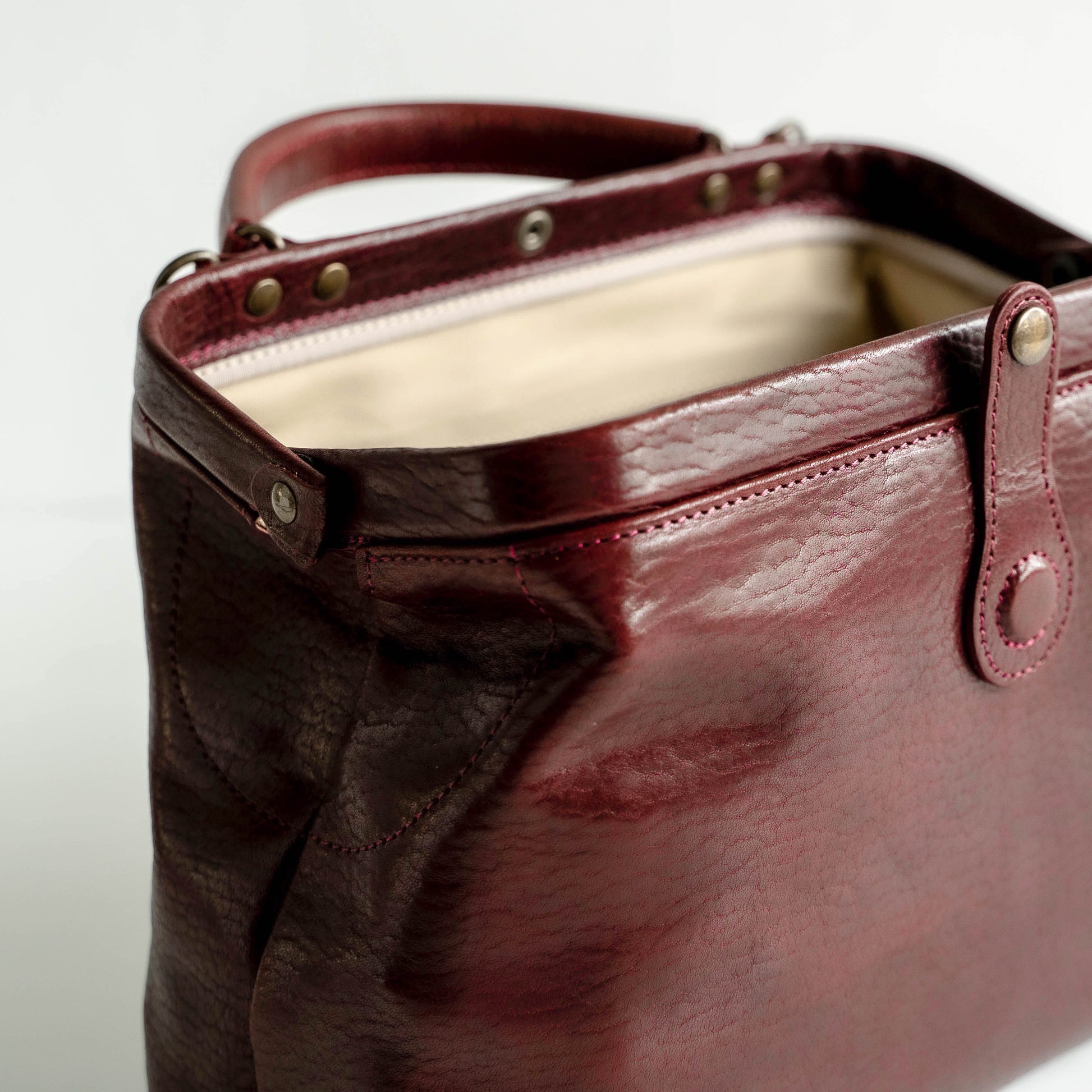 Atelier nuu|parcel Lezza botanica vino ミニダレス ワイン - Atelier nuu