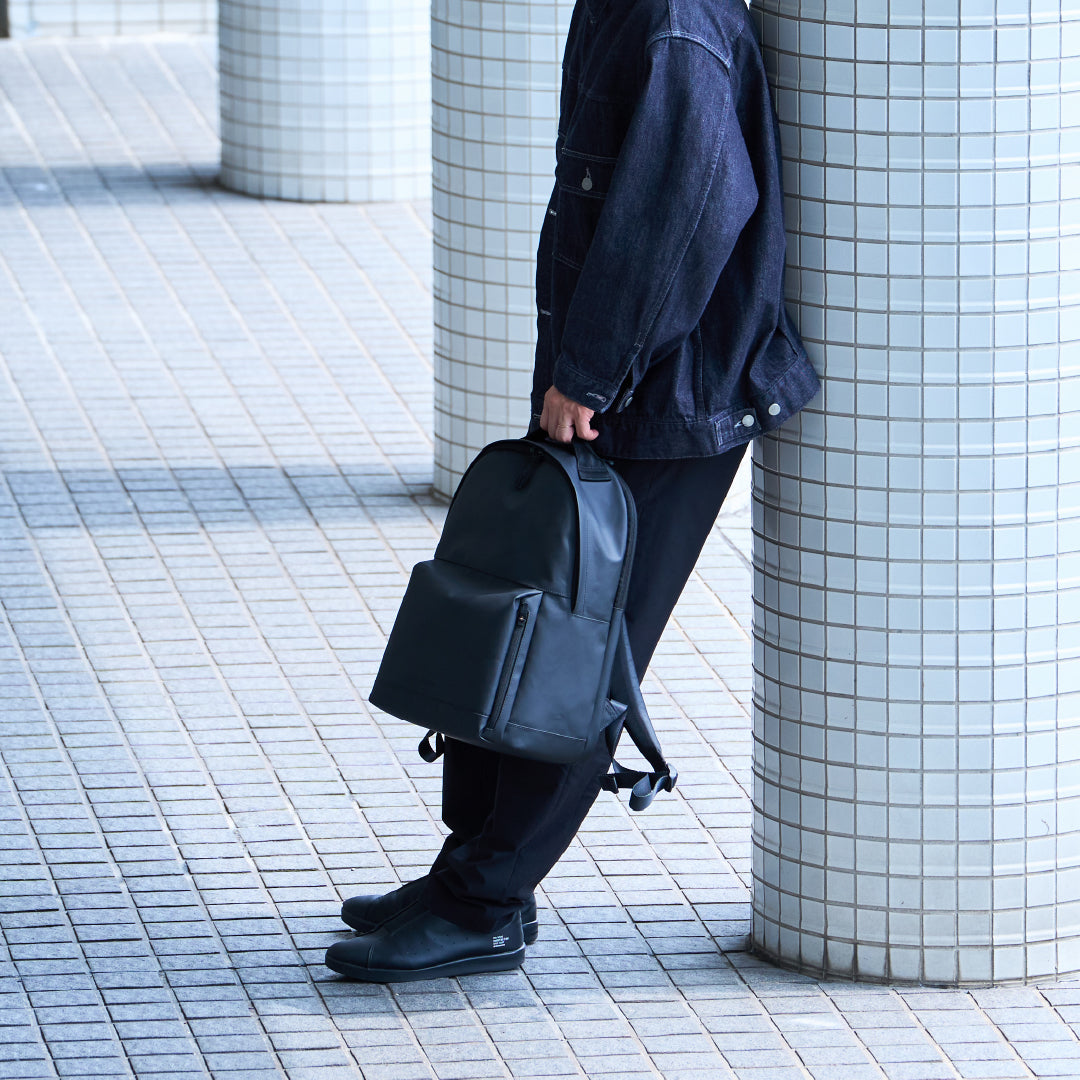 【新商品／シンプル／軽量】RAIZON デイパック