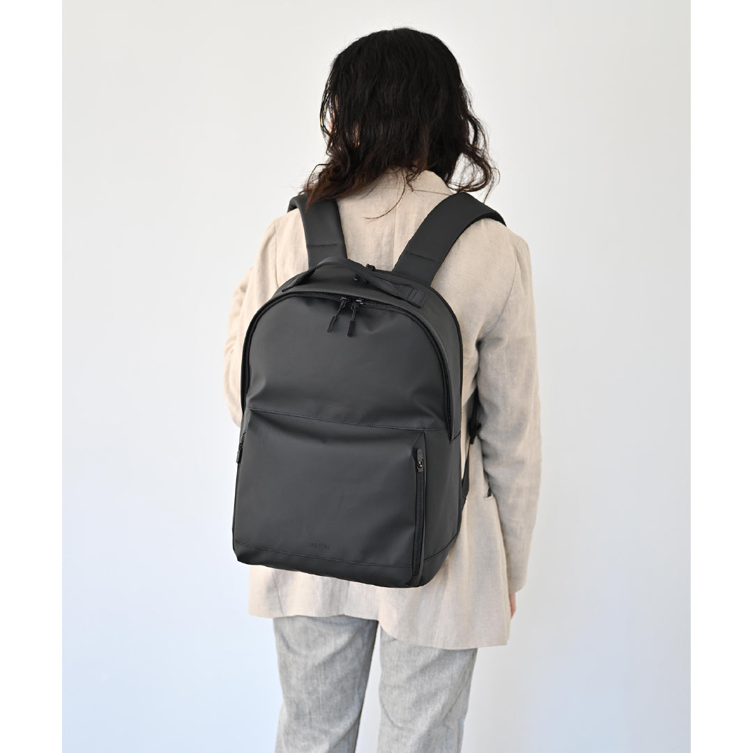 【新商品／シンプル／軽量】RAIZON デイパック
