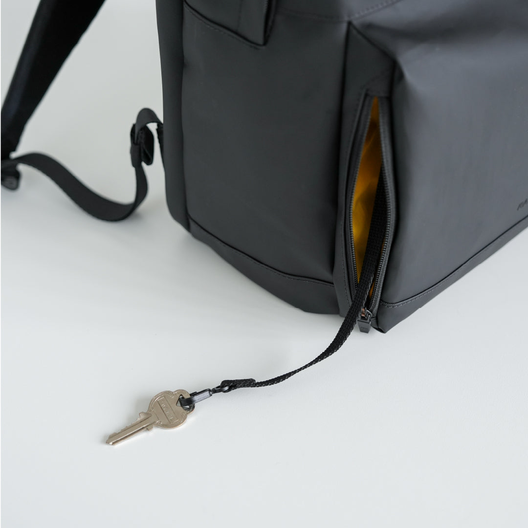 【新商品／シンプル／軽量】RAIZON デイパック