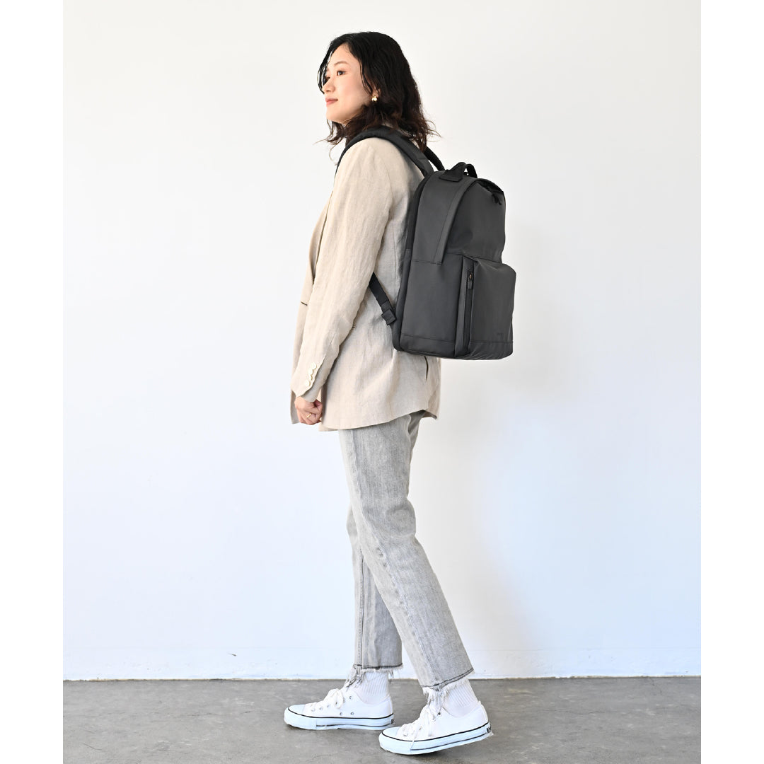 【新商品／シンプル／軽量】RAIZON デイパック