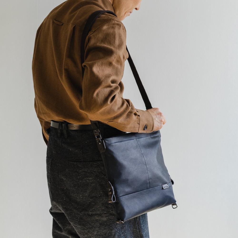 【NEW】Re:Style レザーショルダー　ネイビー