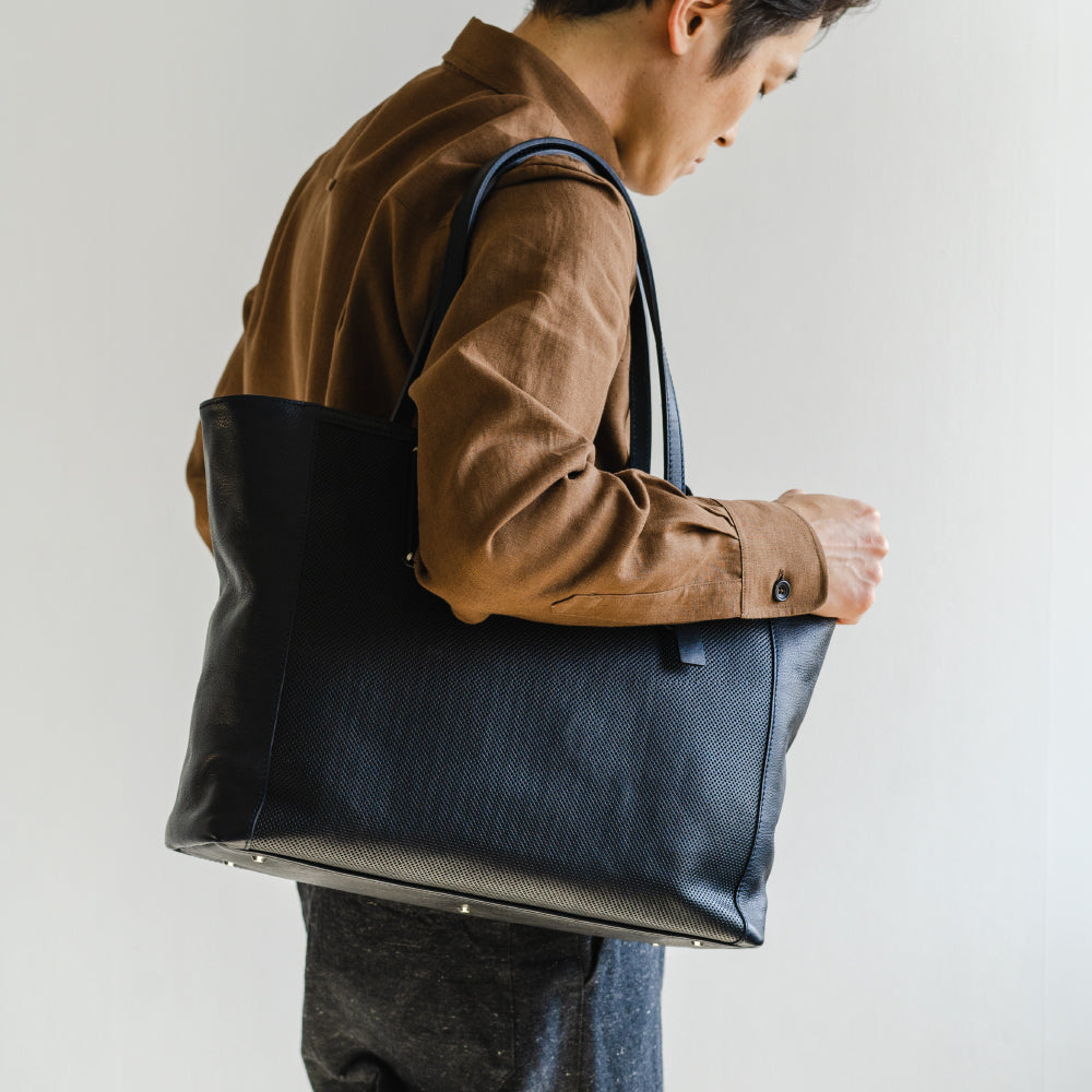 【NEW】Stitch トートバッグ　ネイビー