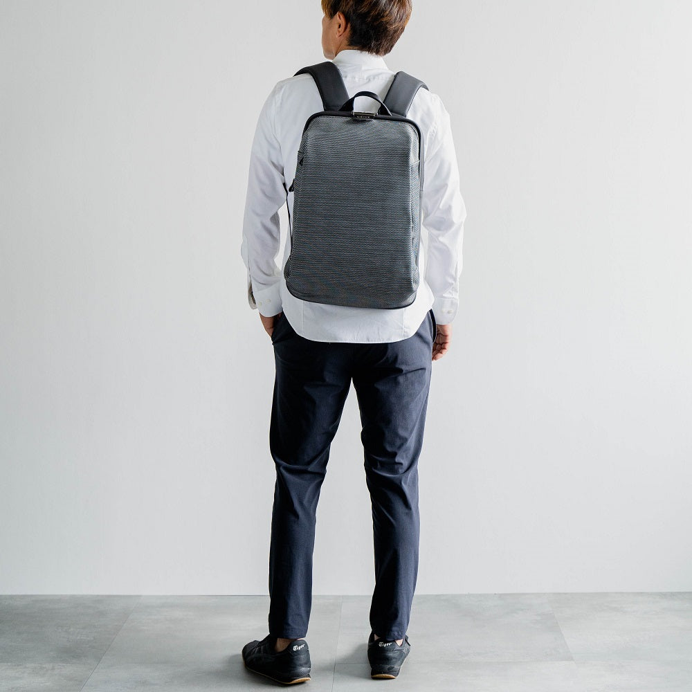 肩の負担を減らす次世代バックパック Tondo fit Lサイズ（最新モデル）