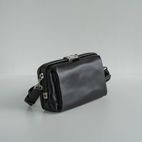 [NEW] Tondo Leather Quattro Shoulder Black