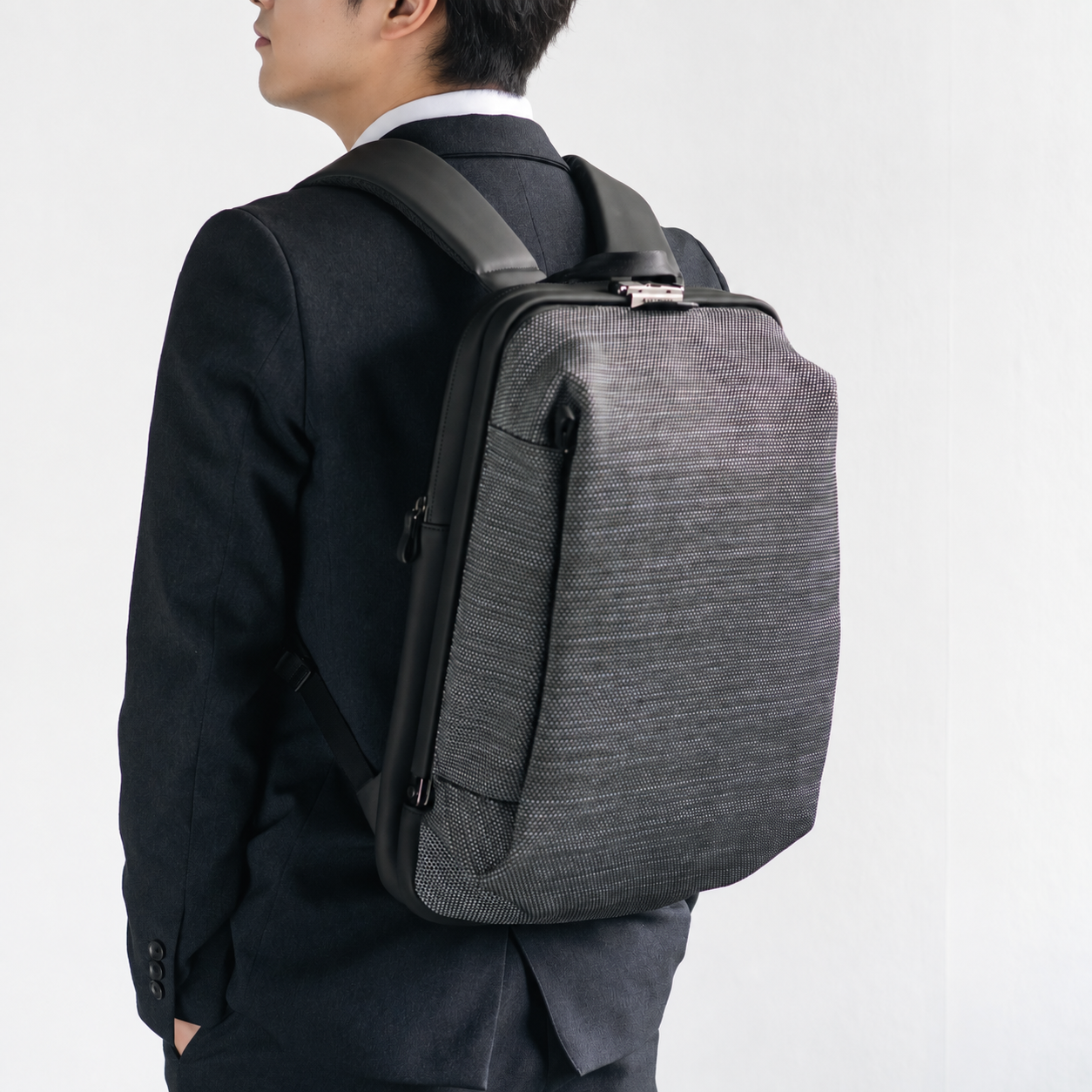 Tondo fit Dulles Bags Pack
