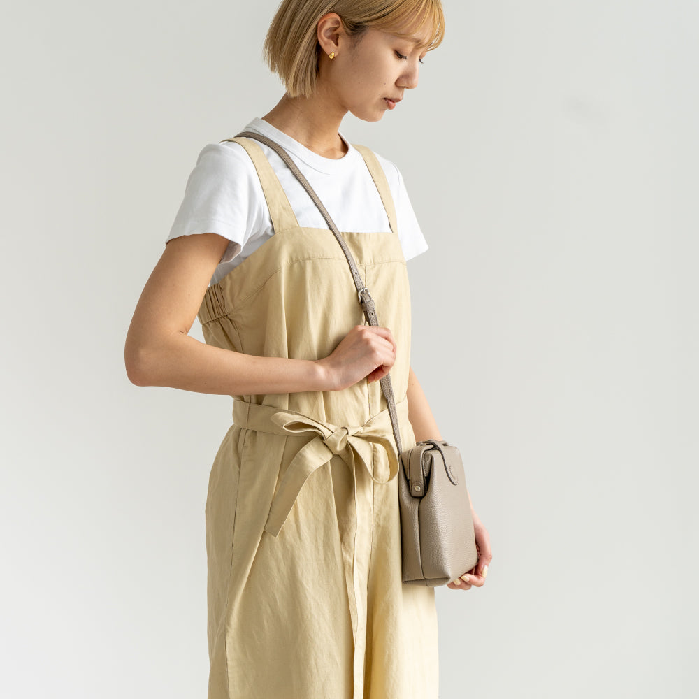 parcel mist ダレスポシェット