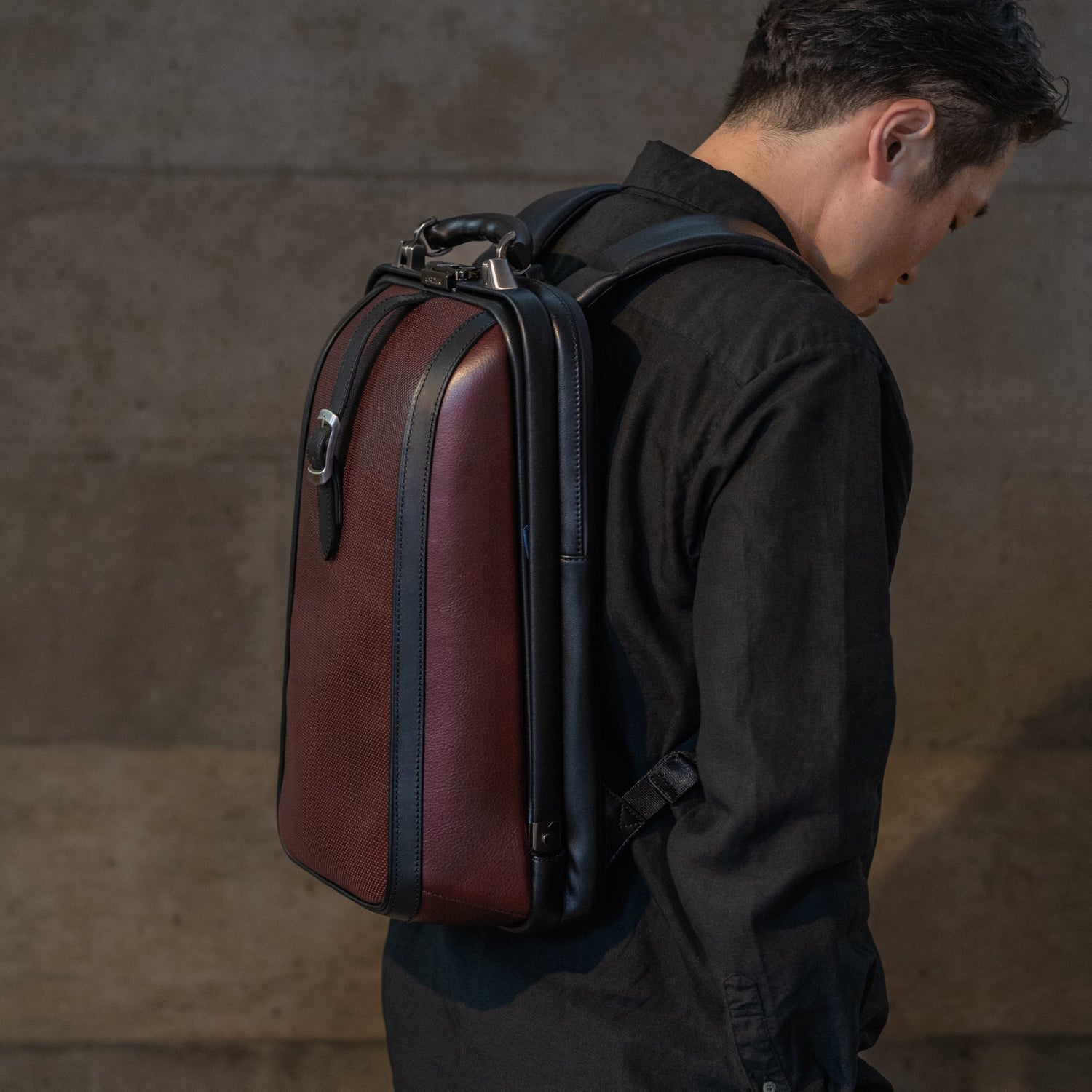 【NEW】New Dulles Leather F6 ワイン