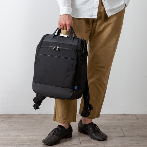 Cavallo for the blue Dulles backpack black