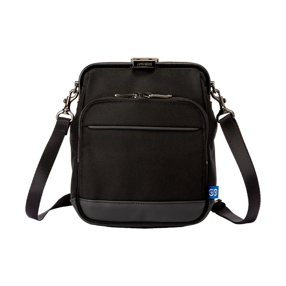 Cavallo for the blue Dulles shoulder bag black