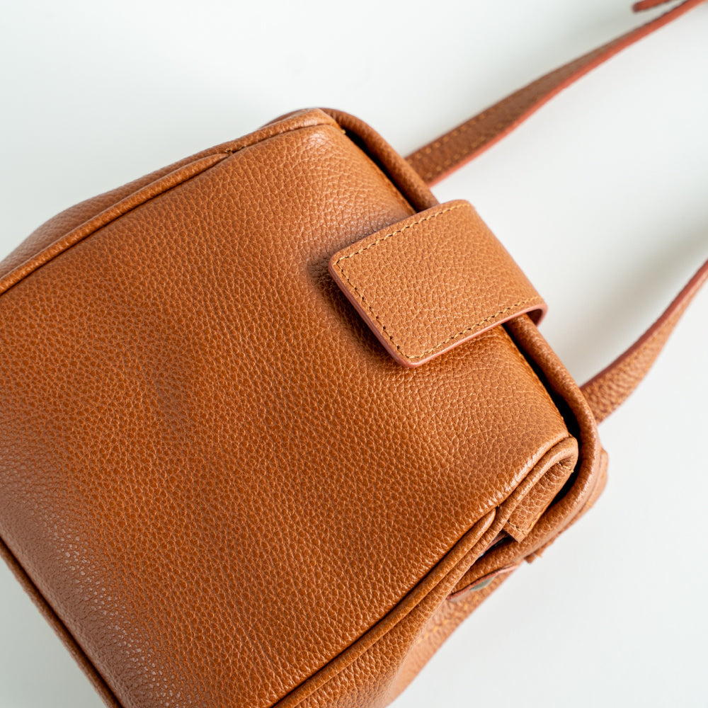 【NEW】parcel ナノポシェット　キャメル
