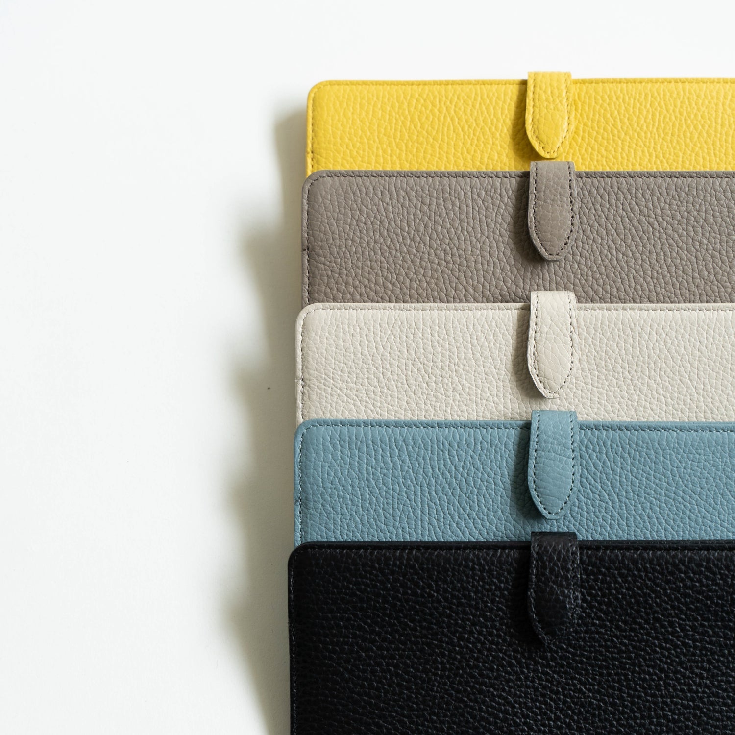 Atelier nuu｜lim スマートロングウォレット　グレージュ - Atelier nuu